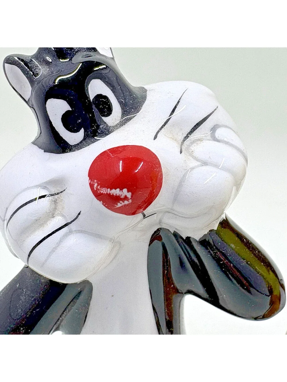 Knocked Out Tweety Bird & Sylvester Salt Pepper Shaker Set Looney Tunes